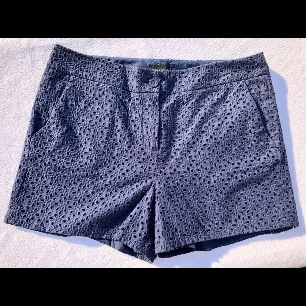Cynthia Rowley Navy Eyelet Size 10 Shorts